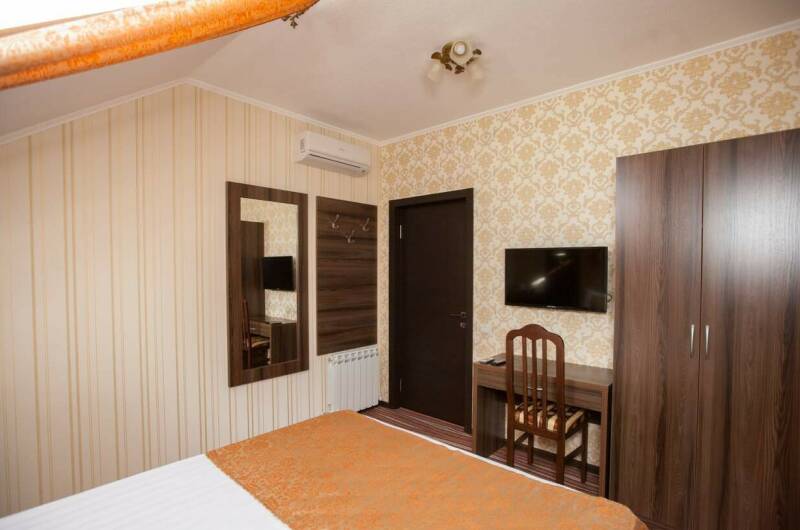 Двухместный номер со всеми удобствами 3 этаж