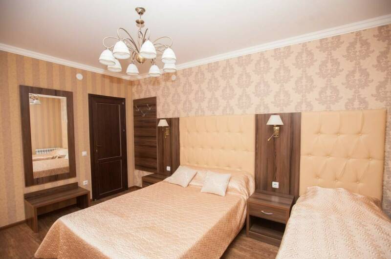 Трехместный номер с инд балконом на 2 этаже