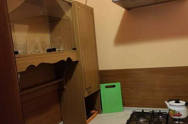 Двухкомнатный с кухней