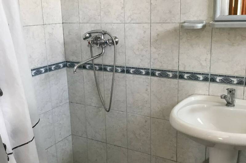 Трехместный номер с удобствами