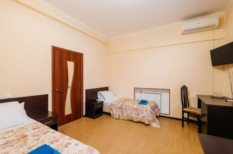 Двухкомнатный 4 мест. без балкона