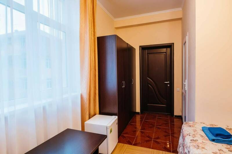 Двухкомнатный 4 мест. без балкона