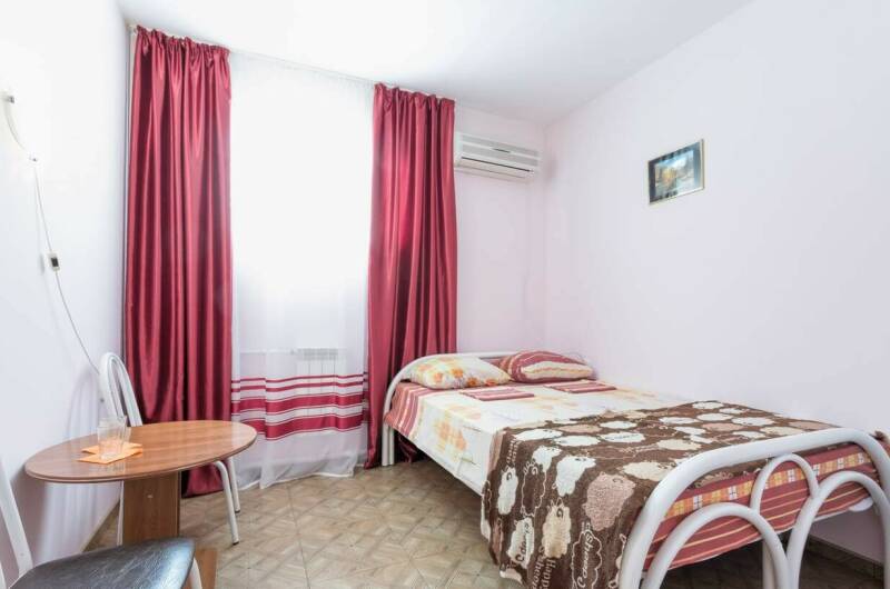 2-х местный номер в цоколе