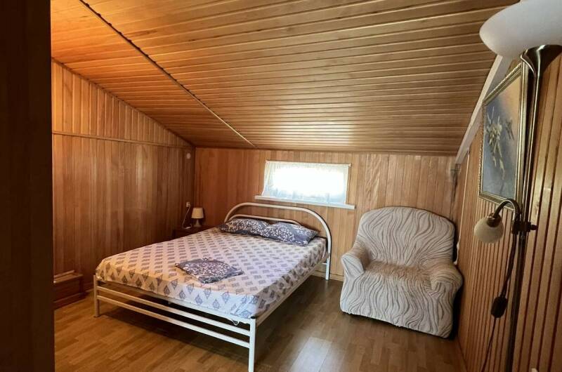 Балкон с шезлонгами