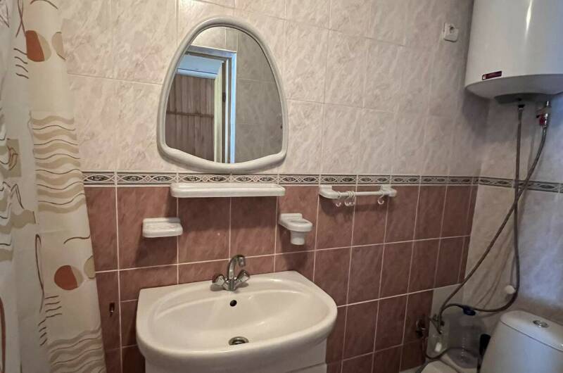 Балкон с шезлонгами