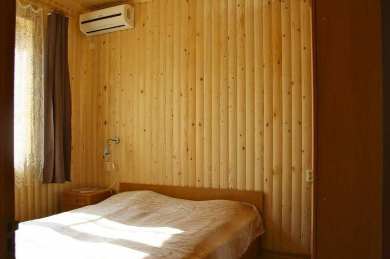 Апартаменты, свой вход,балкон, 4+1(кухня+2спальни)