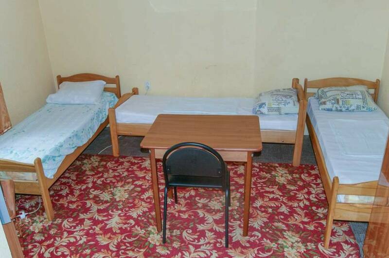 3-х местный с удобствами и кухней