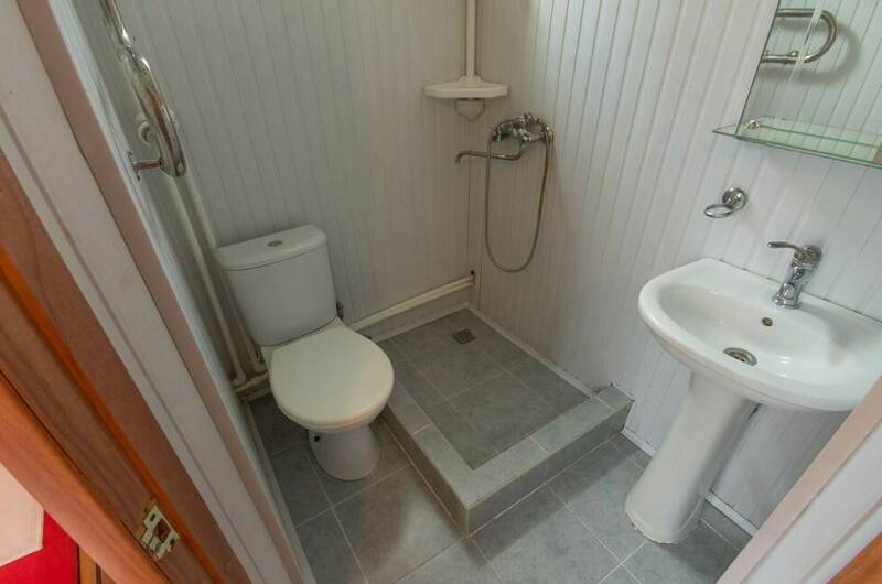 Трехместный номер с удобствами