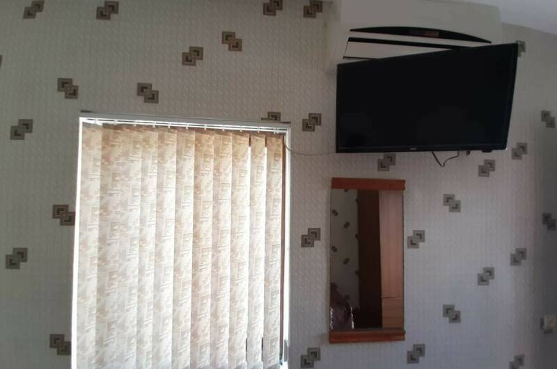 Номер-эконом на 2 человека на первом этаже