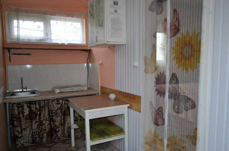 Двухкомнатный домик № 2, № 3 с кухней на веранде