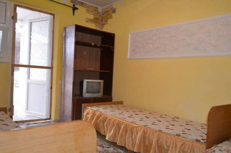 Номер на 3 человека с санузлом