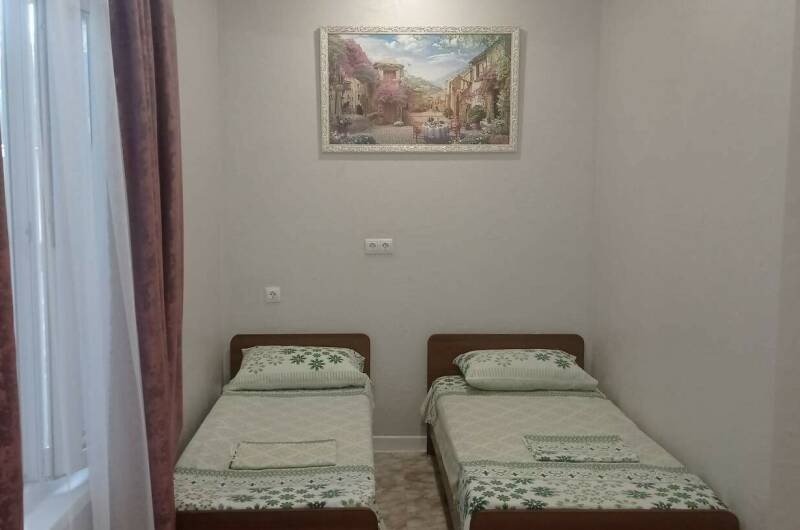 Трехместный номер с удобствами