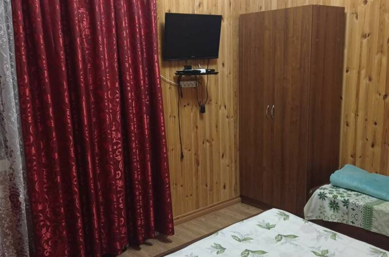 Отдельно стоящий дом из 2 комнат 3мест. номера