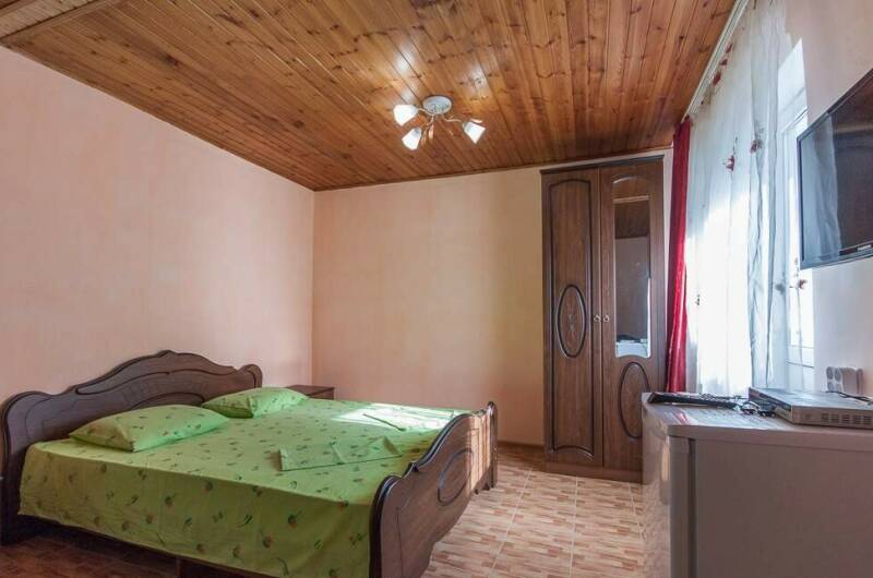 Трехместный номер с удобствами