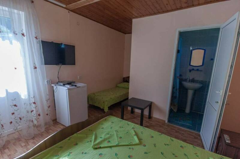 Трехместный номер с удобствами