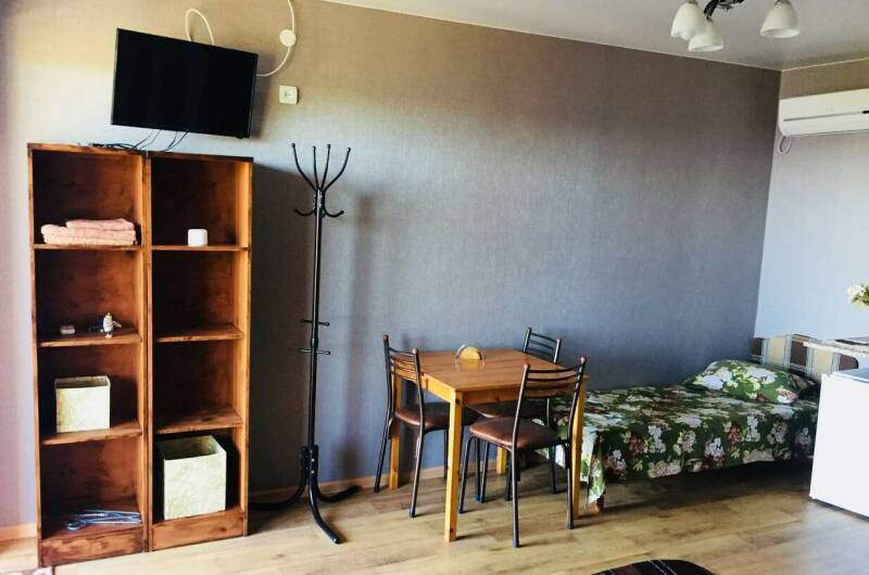 «Комната-студия» 3-местная