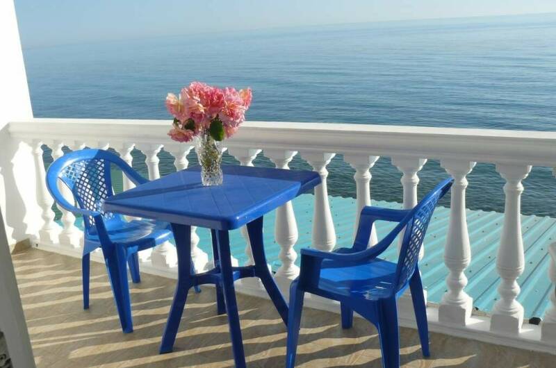 4-х местный номер с видом на море с балконом