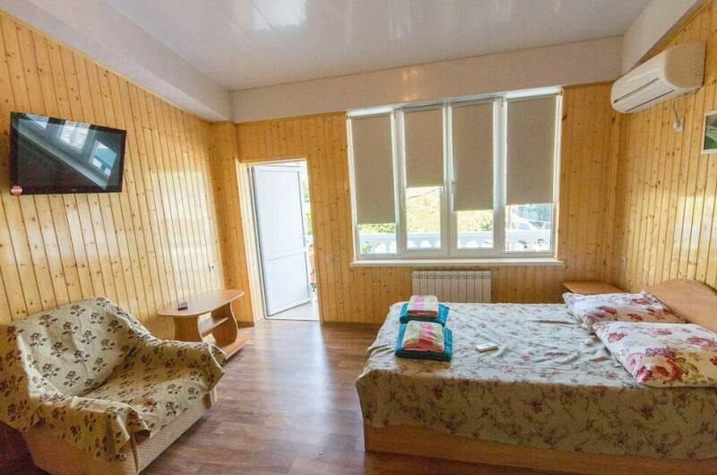 3-х местный номер с видом На горы, с балконом