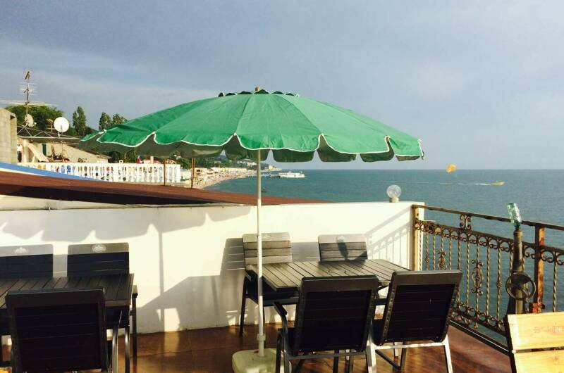 3-х местный номер с видом на море терасса на крыше