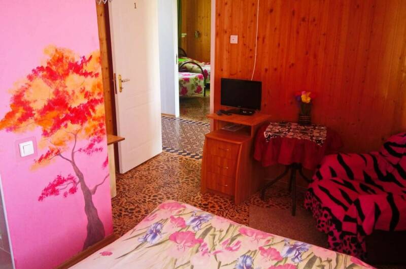 Номер «Люкс» розовый