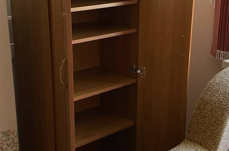 Номер для одного с диваном