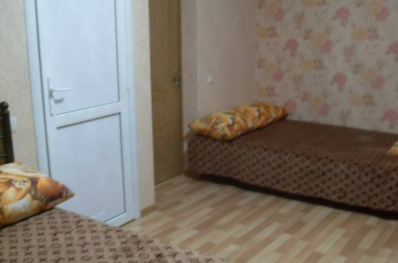 Двухместный номер с удобствами и балконом (3 этаж)