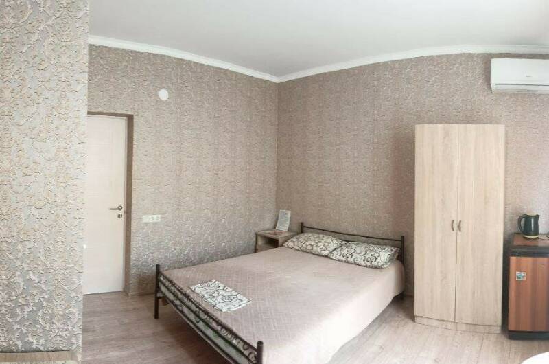 Четырехместный номер с удобствами (2этаж)