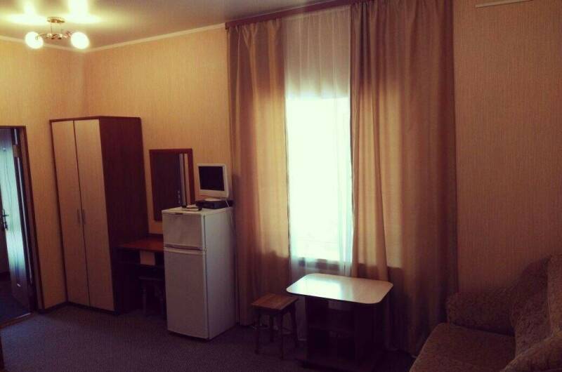 «Комфорт"1,3,8 2−3 местный с диваном