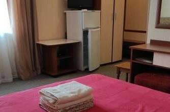 «Комфорт"1,3,8 2−3 местный с диваном