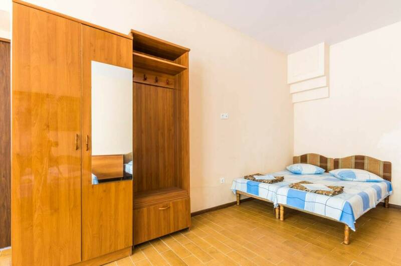 Двухкомнатный номер с кухней (цена за номер)