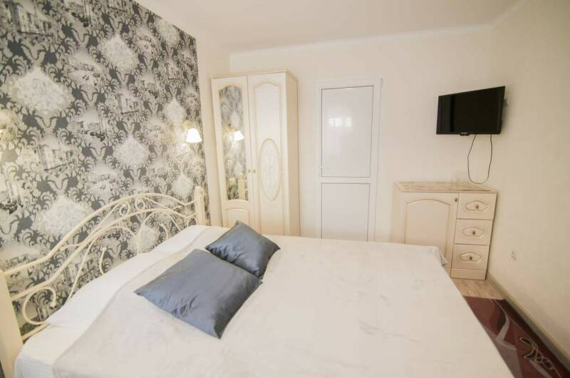 Стандарт 2-х местный, с уд. и конд-ром, +доп.место