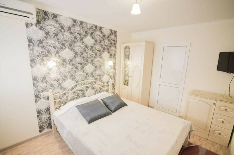 Стандарт 2-х местный, с уд. и конд-ром, +доп.место