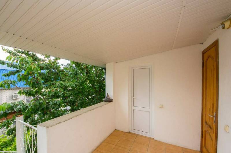 Трёхместный номер (санузел на два номера)