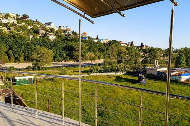 Апартаменты с 2 спальнями и террасой (45 квм)