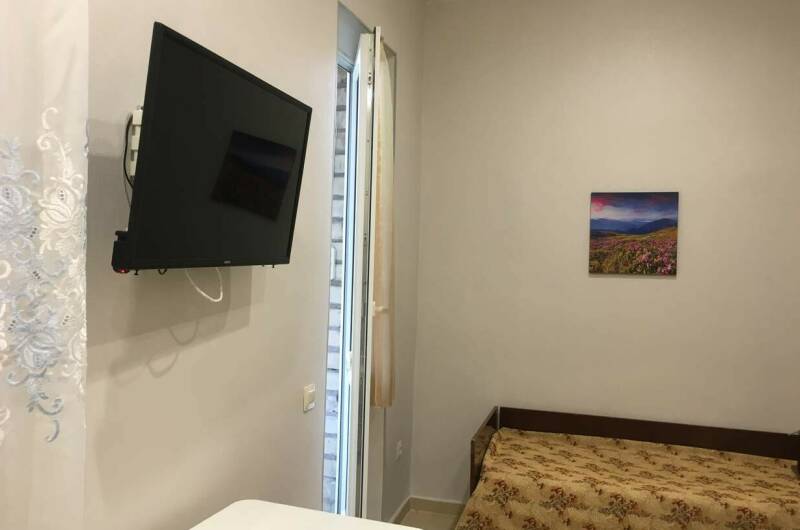 Эконом 3-х местный с балконом на 2 и 3 этаже