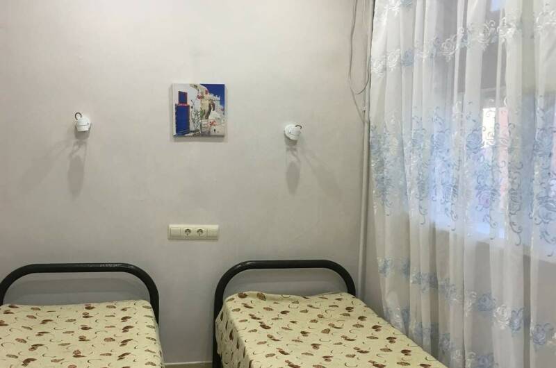 Эконом 3-х местный с балконом на 2 и 3 этаже