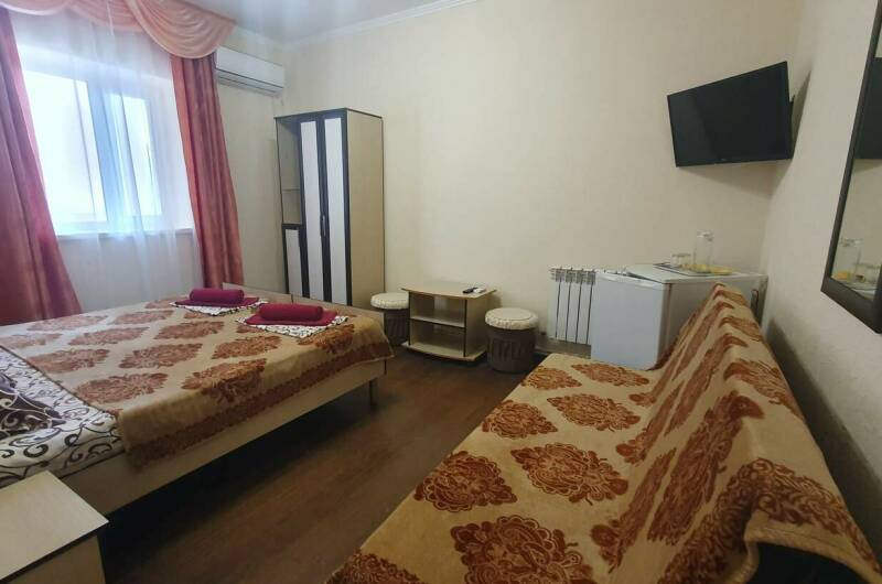 «Станд. улуч. 2+2-х мест., (2 сп.кр. и диванчик)»