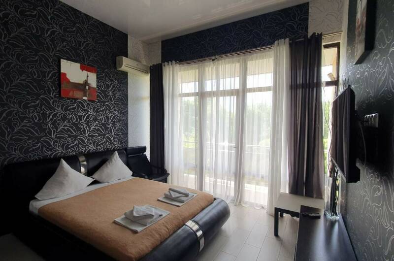 «Полулюкс» 2-х мест. (двусп. кр.)