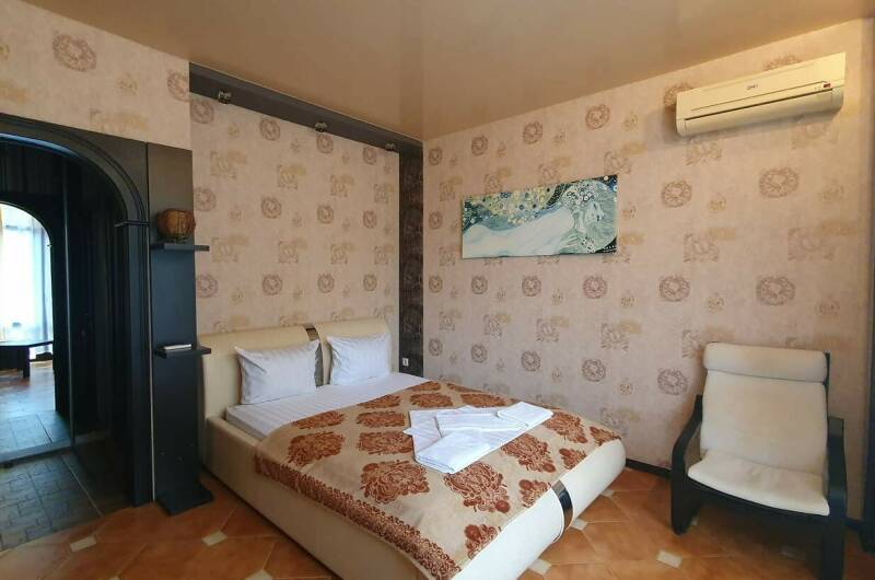 «Полулюкс» 2-х мест. (двусп. кр.)