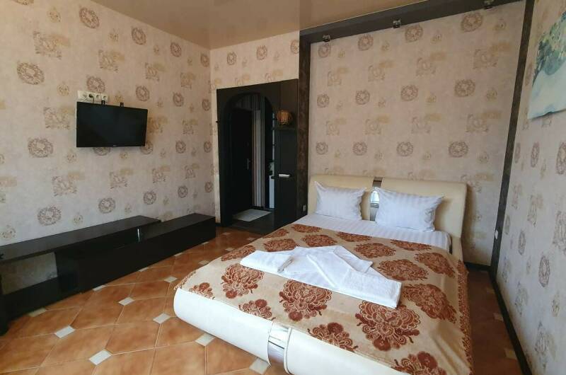 «Полулюкс» 2-х мест. (двусп. кр.)