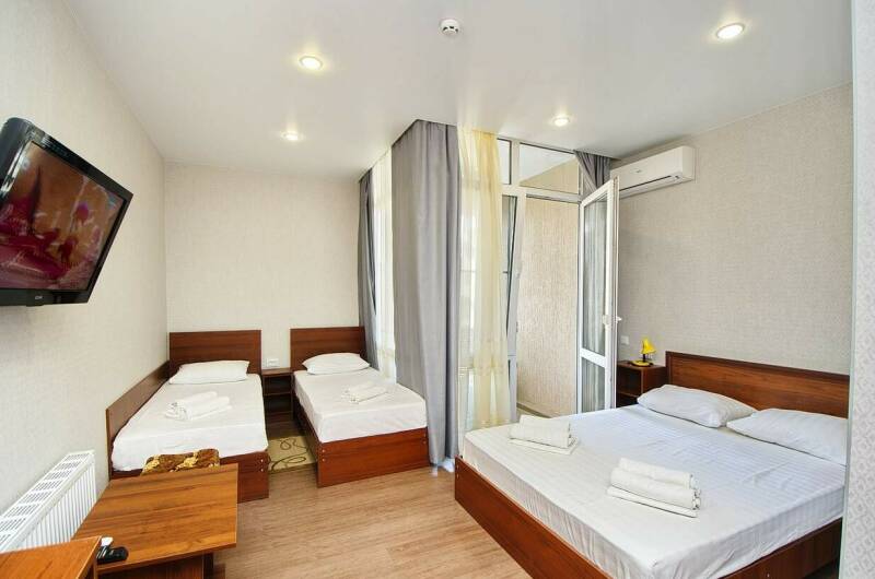 Четырёхместный с лоджией, 2 -й этаж