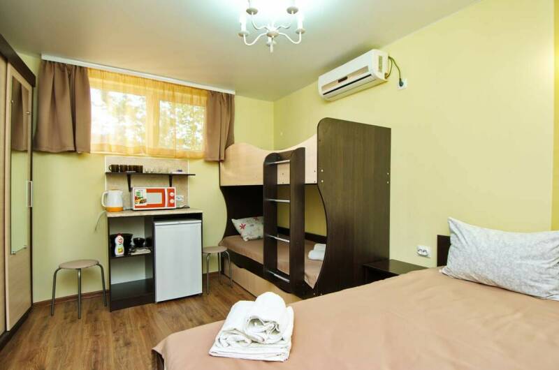 Четырехместный с двухъярусной кроватью, 2-й этаж