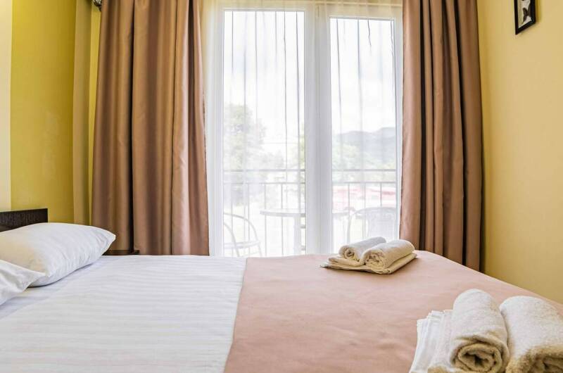 Четырехместный с двухъярусной кроватью, балконом