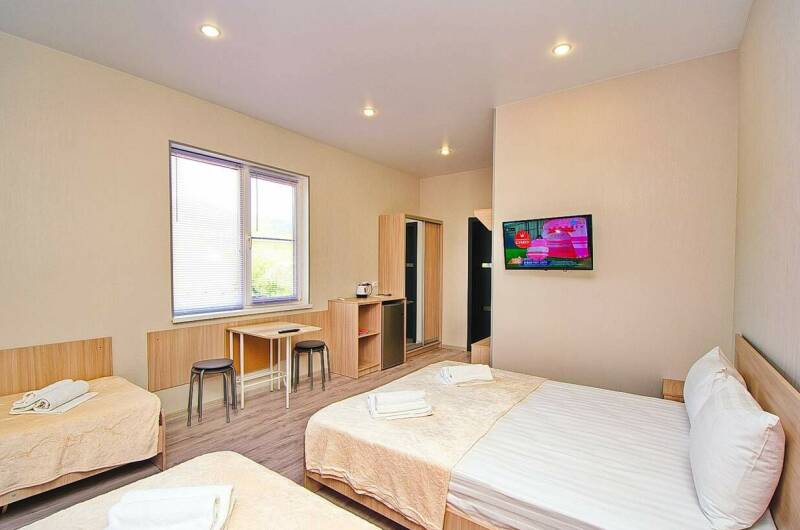 Четырехместный с балконом, 3-й этаж