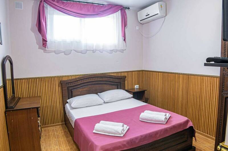 Семейный двухкомнатный, 5 мест, первый этаж