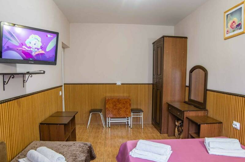 Семейный двухкомнатный, 5 мест, первый этаж