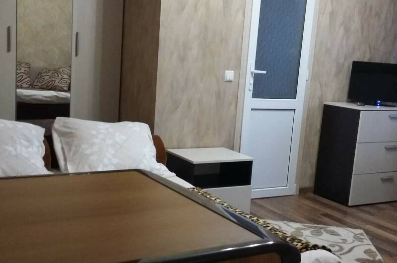 Четырехместный номер с удобствами-второй этаж