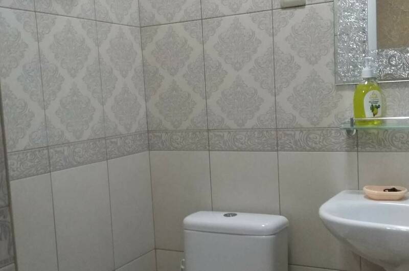 Четырехместный номер с удобствами-второй этаж