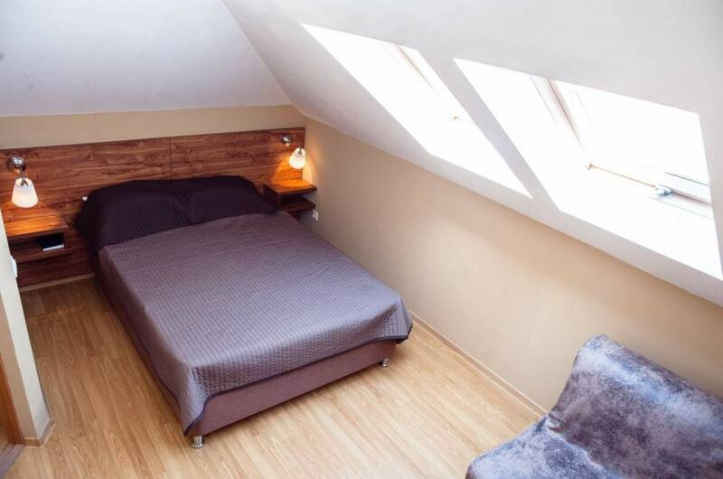 2х комнатный на 4−5 ч