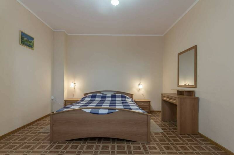 Комната на 3−4 человека